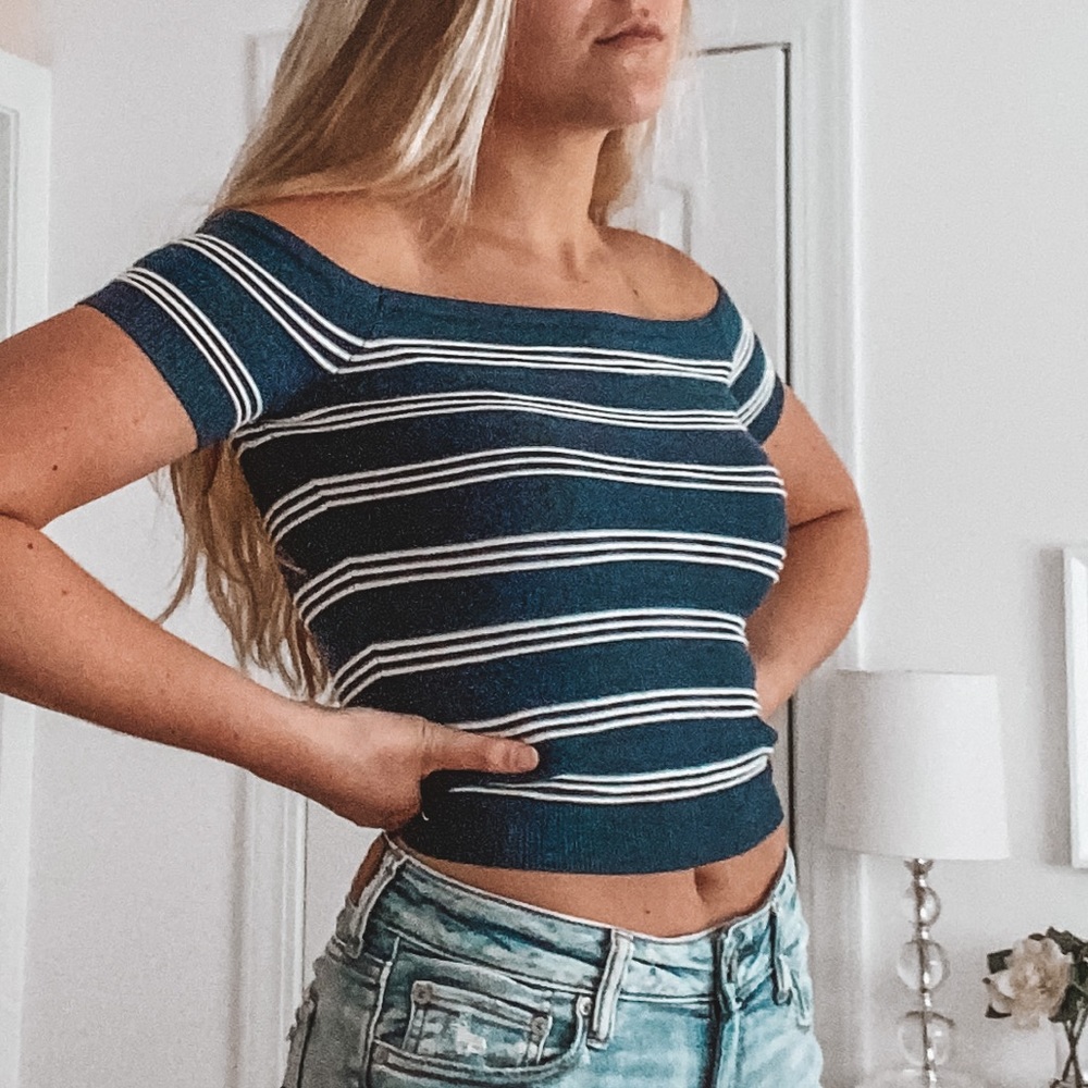 American Eagle Summer Crop Top